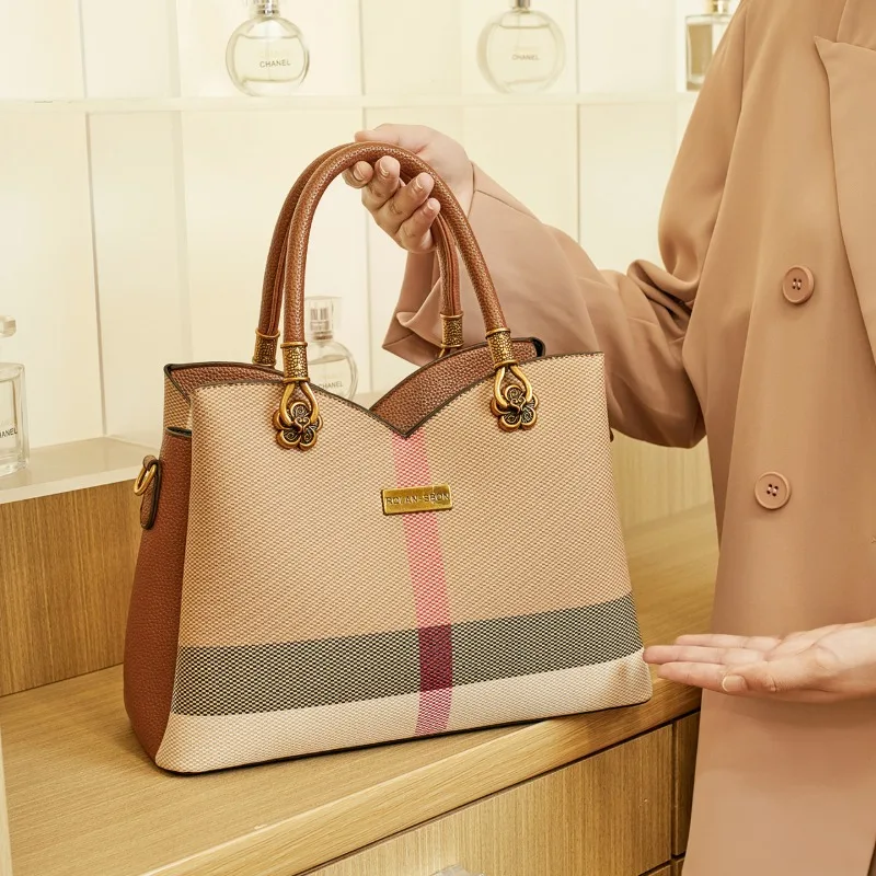 المتخصصة شريط حمل حقيبة 2025 جديد الراقية سعة كبيرة يطير متماسكة حقيبة قماش قنب المرأة الكتف المحمولة حمل اليومي