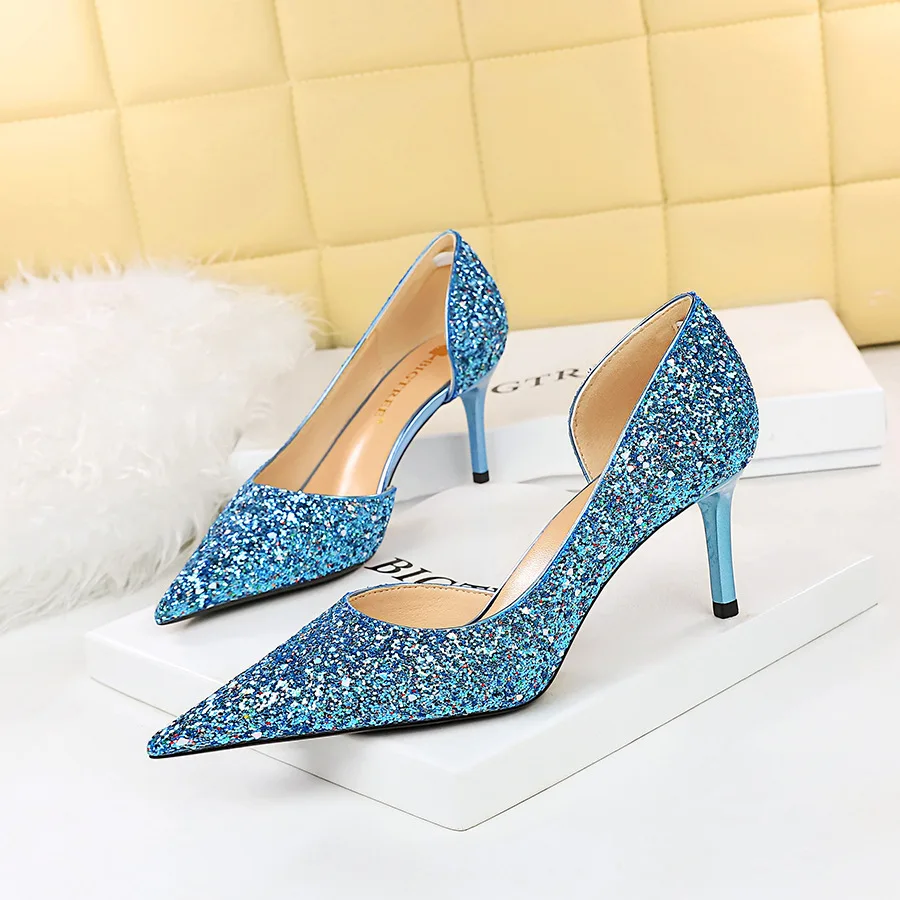 

Style classic Sexy Nightclub Slim Fit High Heel bridal shoes Pointed Side Hollow Shining Sequin Single Shoe Women wedding pumps