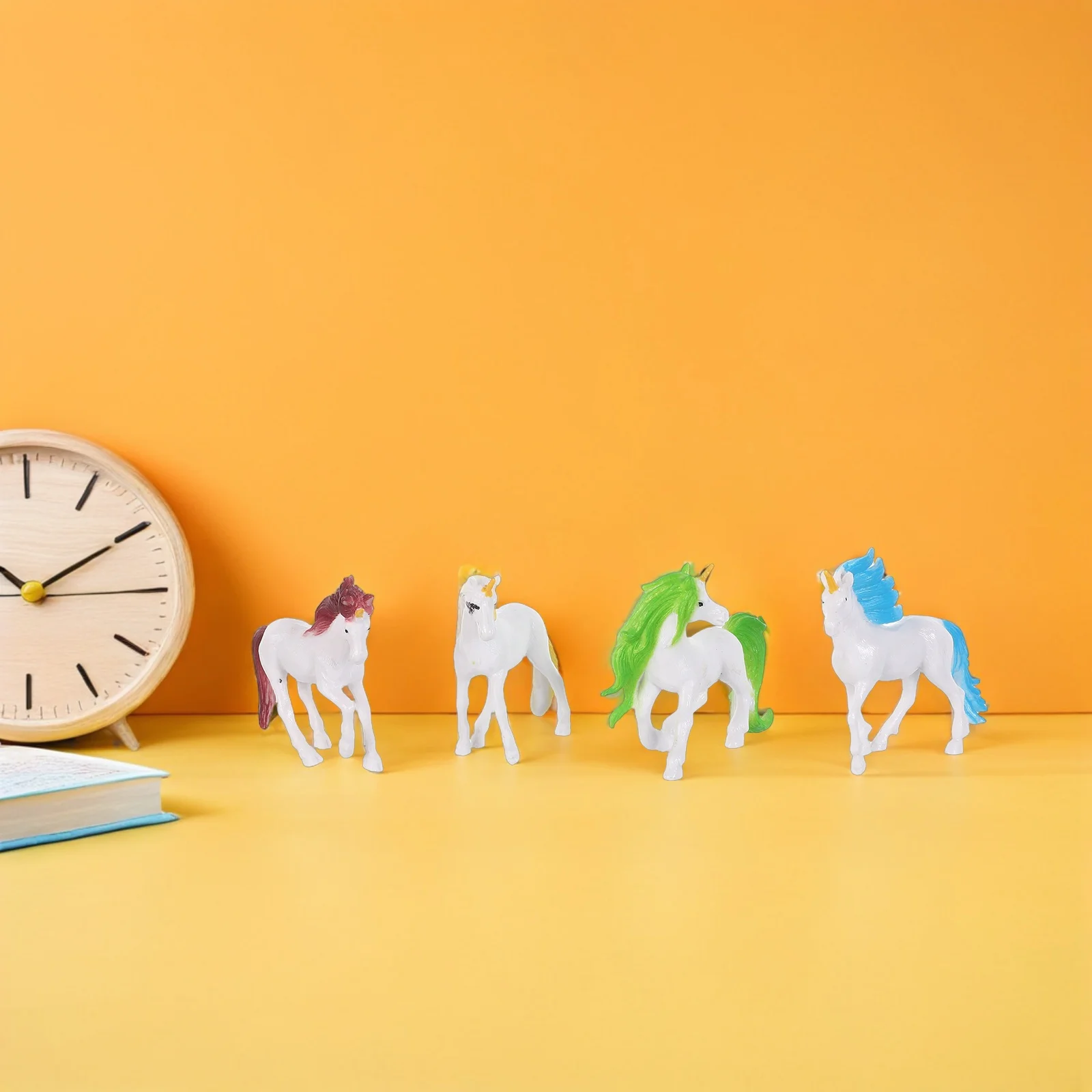 8pcs Mini Horse Statues Plastic Sculpture Set 2026 Chinese Zodiac Figurines For Desktop Office Home Micro Landscape Animal