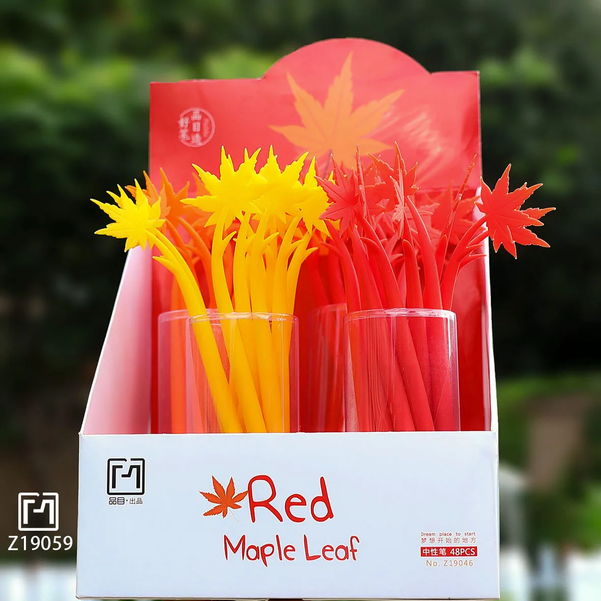 

48 шт. красные листья над небом, свежая и привлекательная черная нейтральная ручка 0,5 мм, черная креативная ручка для укладки для студентов