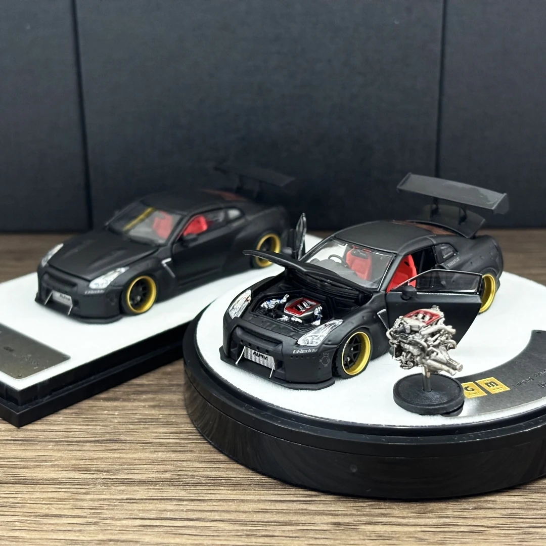 PGM 1/64 R35 Colore nero pressofuso modello di auto completamente aperto Stocks nel 2025