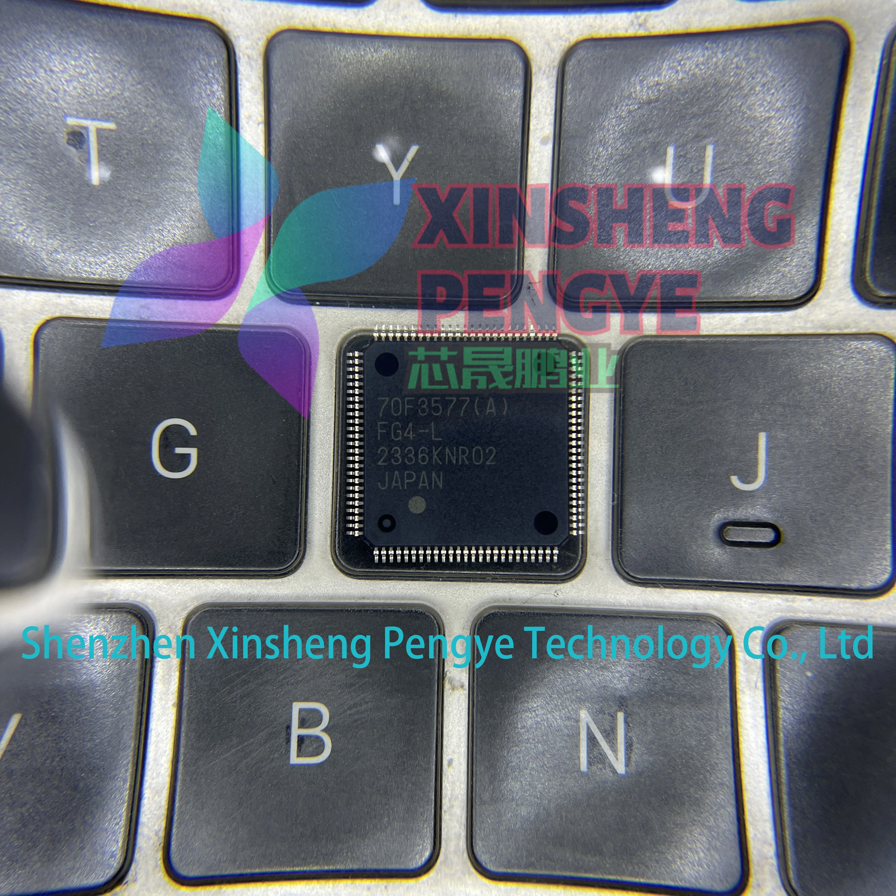 Marcação UPD70F3577GCA-UEU-AX de alta qualidade 70F3577 (A) Embalagem LQFP-100 384KB 32Bit Microcontrolador IC em estoque