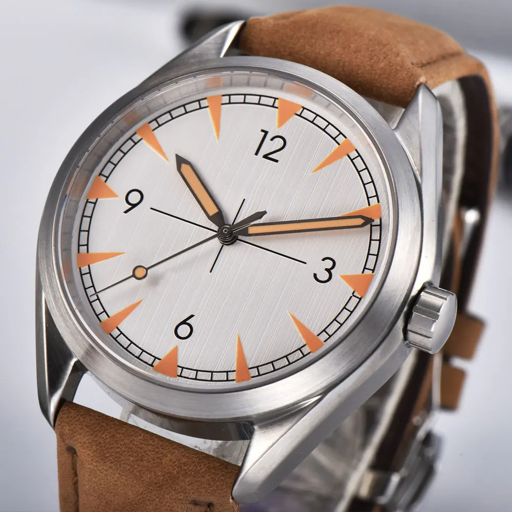 Orologio meccanico automatico con logo personalizzato da 41 mm NH35 Miyota Orologio automatico dal design sportivo con cassa spazzolata Orologio in vetro zaffiro