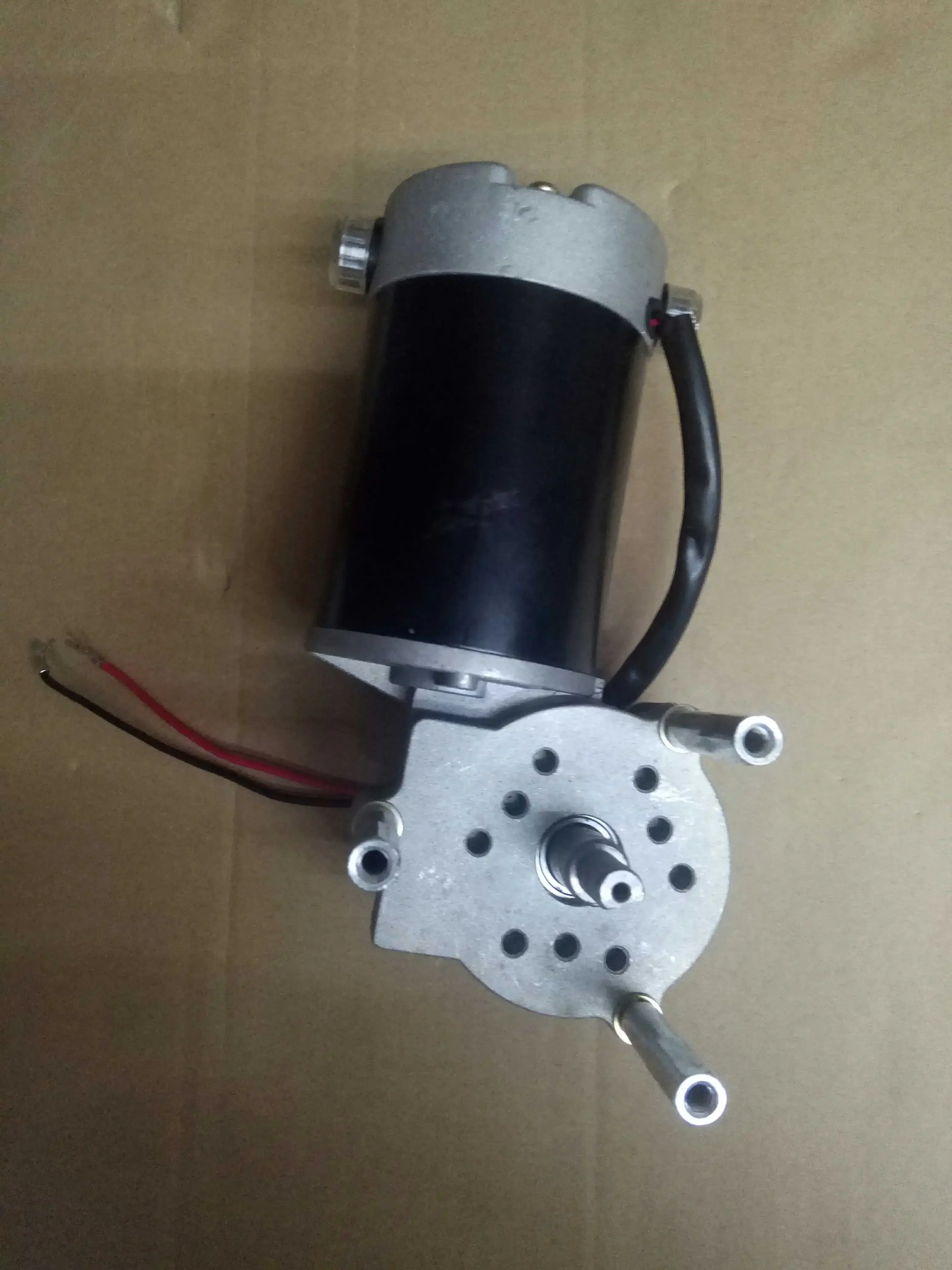 

Hot sales Integrated 900 automatic continuous sealing machine accessory 80W motor with turbo gearbox Xia