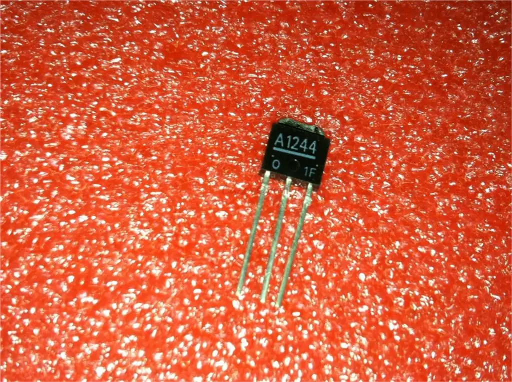 10 قطعة/الوحدة 2SA1244 A1244 TO-251 في المخزون