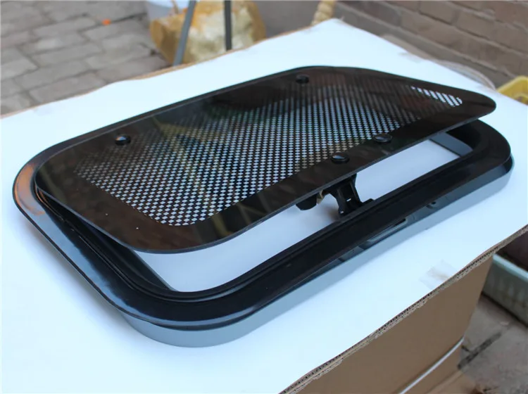 Universal Manual Ventilation Sunroof for Electric four-wheel vehicle, electric Tricycle