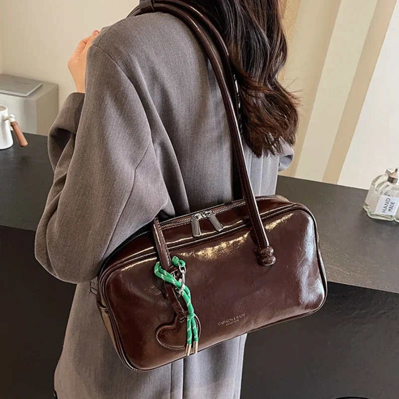 Vintage Women Business Shoulder Bags Simple Ladies Commute Tote Bag Pu Leather Female Underarm Bag Large Capacity Handbags Purse