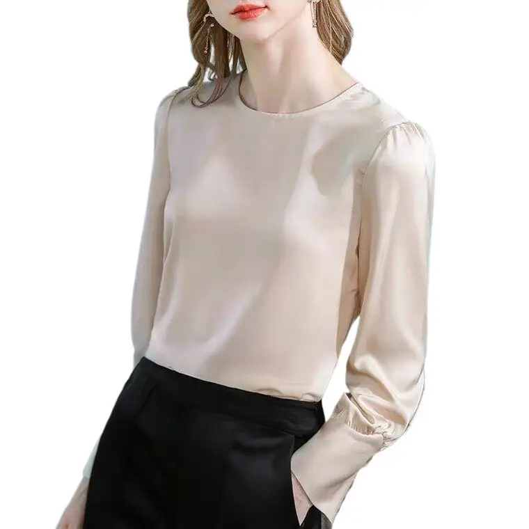 

Рубашка Женская Офисная атласная с длинным рукавом и круглым вырезом