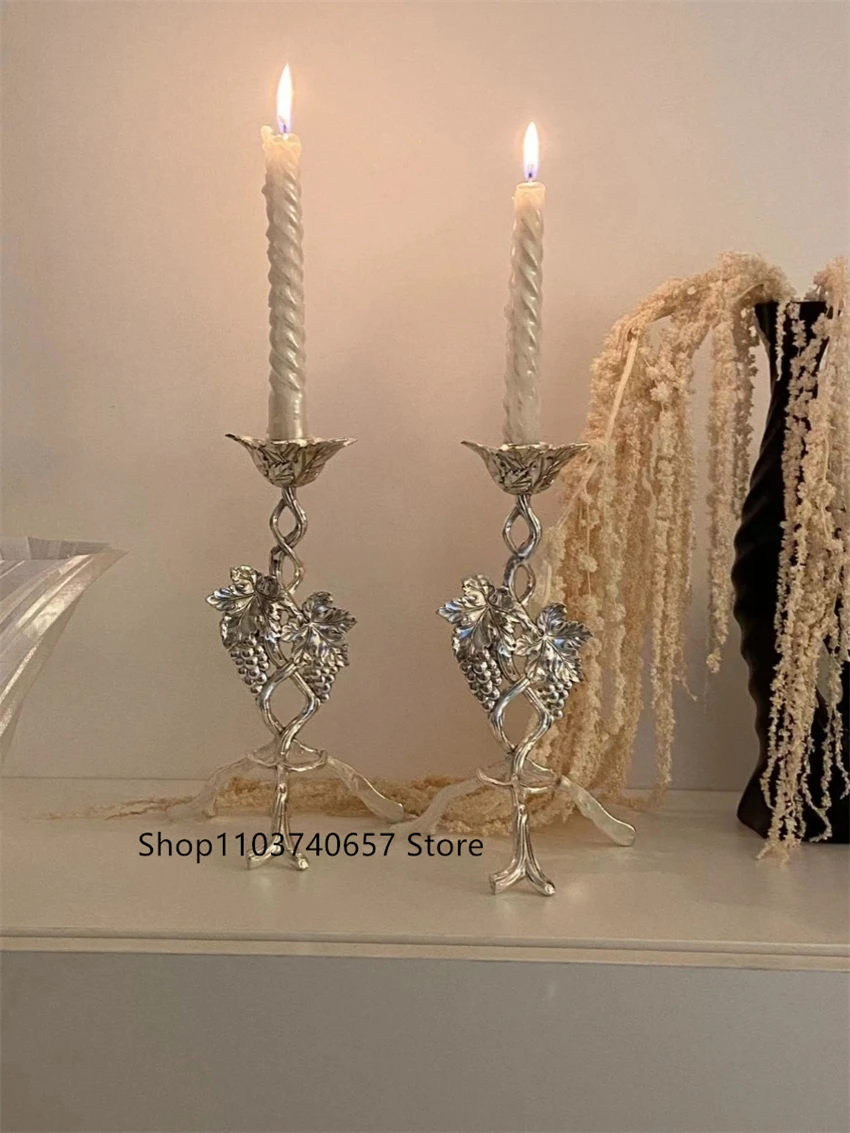 European-style Creative Grape-shaped Candle Holder Vintage Metal Home Ornaments High-foot Candle Holder