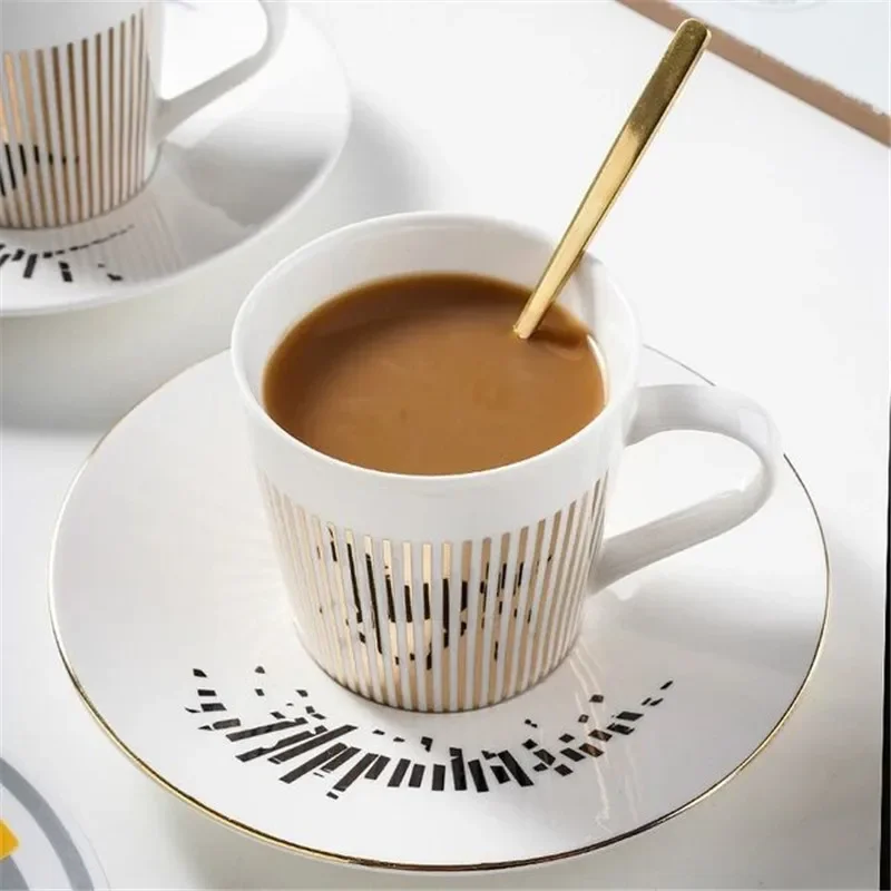 Dynamic mirror reflection Cup Mug 250~300ml  Drinkware creative Ceramic Anamorphic Cup Coffee Tea set Interesting gift