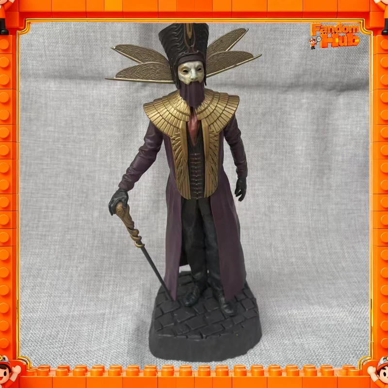 

Одна в темноте фигурка – в наличии модель игрушки в подарок, подлинная, но без коробки