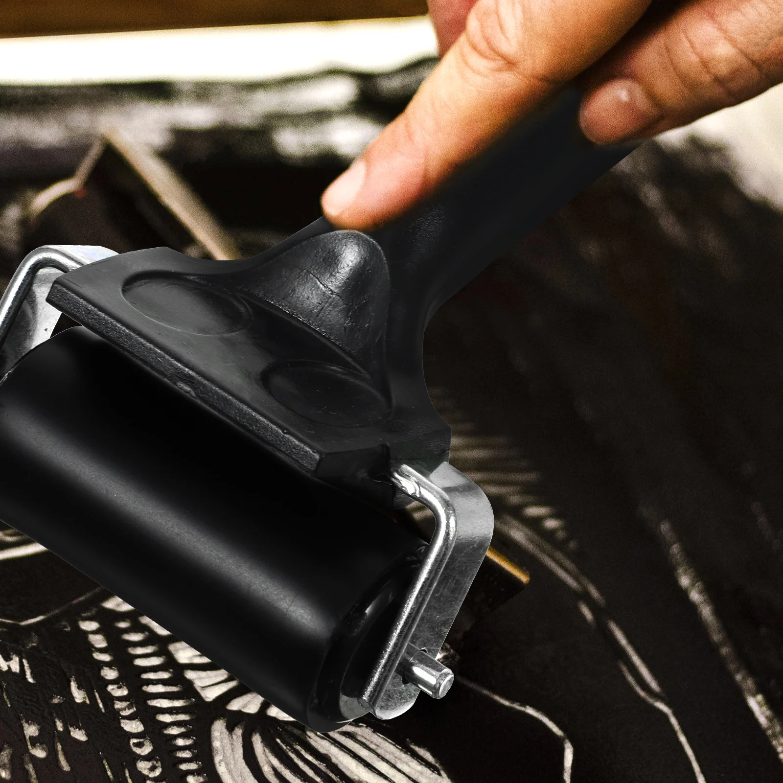 

Plate Printing Ink Roller Tool Rubber Rollers Steel Frame for Black Stamping Tools