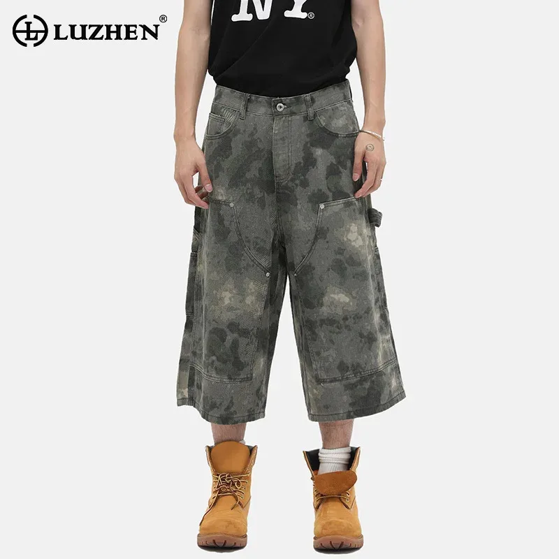 

LUZHEN Vintage Camouflage Print Cargo Cropped Denim Pants Men's 2025 Summer Straight Pockets Decorate Casual Short Jeans JY2936