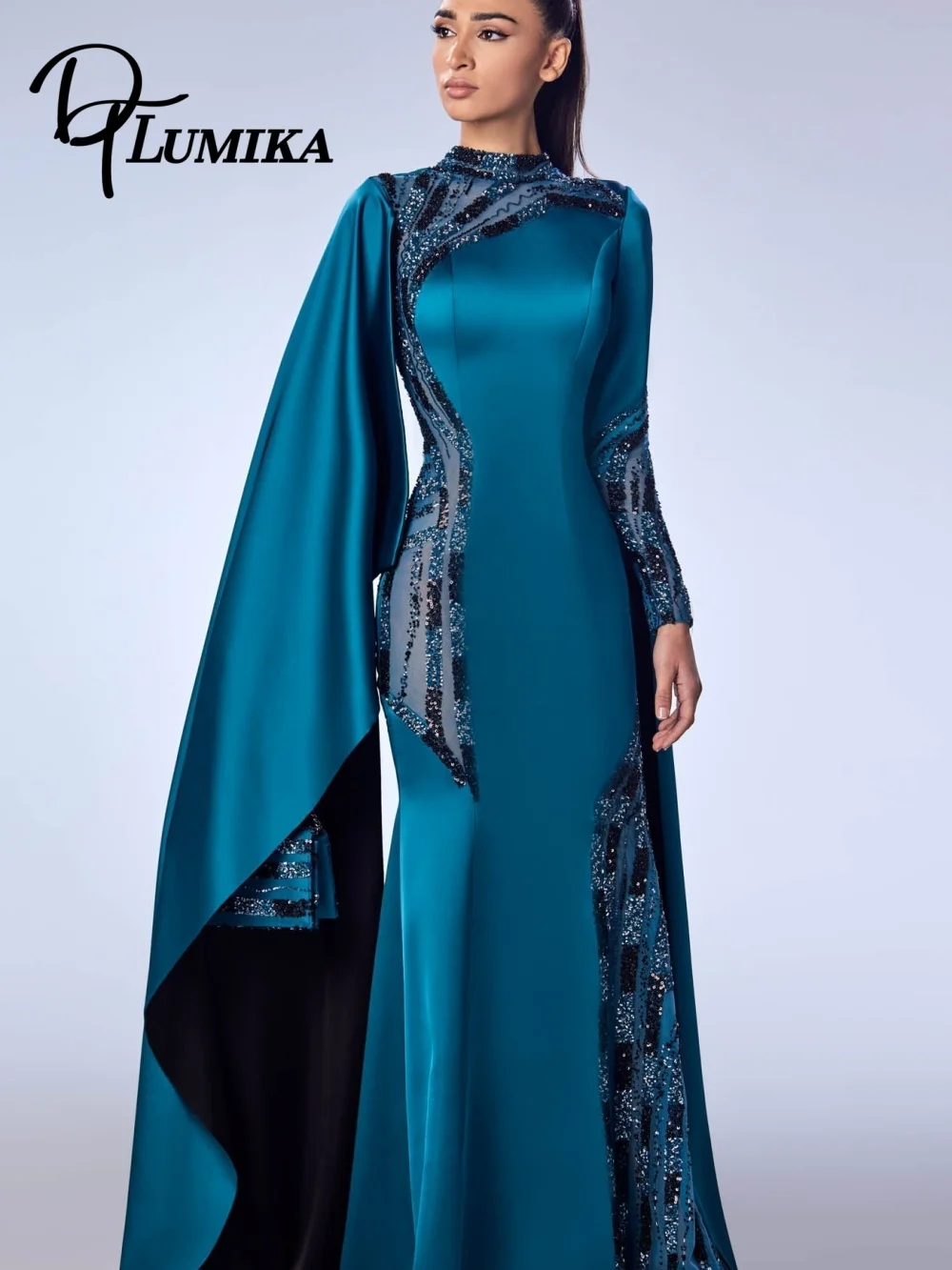 Великолепное вечернее платье для матери невесты. Блестящее вечернее платье с блестками. Роскошное вечернее платье русалки длиной до пола.