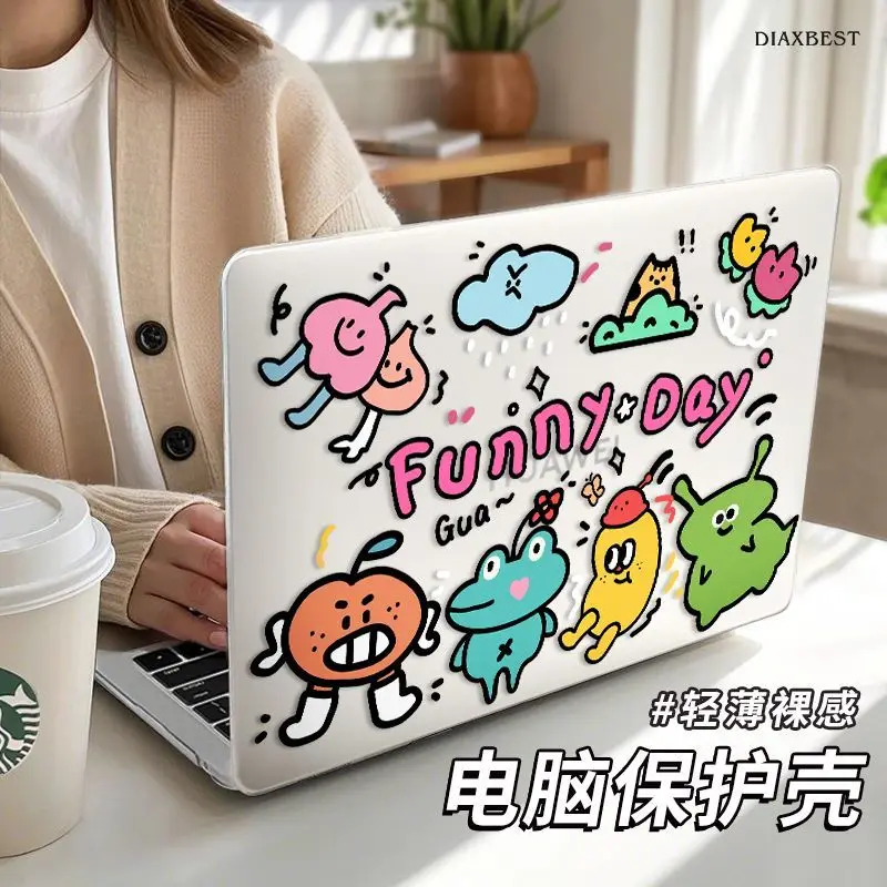 Crystal Clear Cute Graffiti Case for Macbook Air 13.6 M5 M1 Pro 14 M4 Air 15.3 13 M3 15 M2 Mac Cover A3113 A2681 A2442 A2941 PC