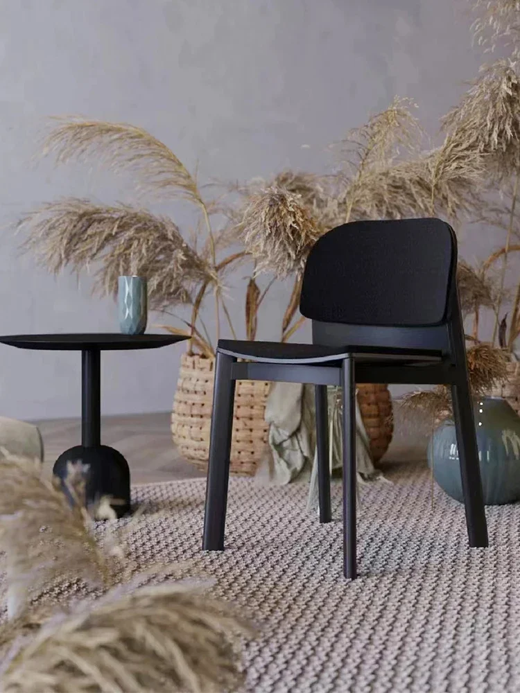 

Solid wood dining chairs, household dining tables, chairs, modern minimalist designers, Italian minimalist and high-end Nordic b