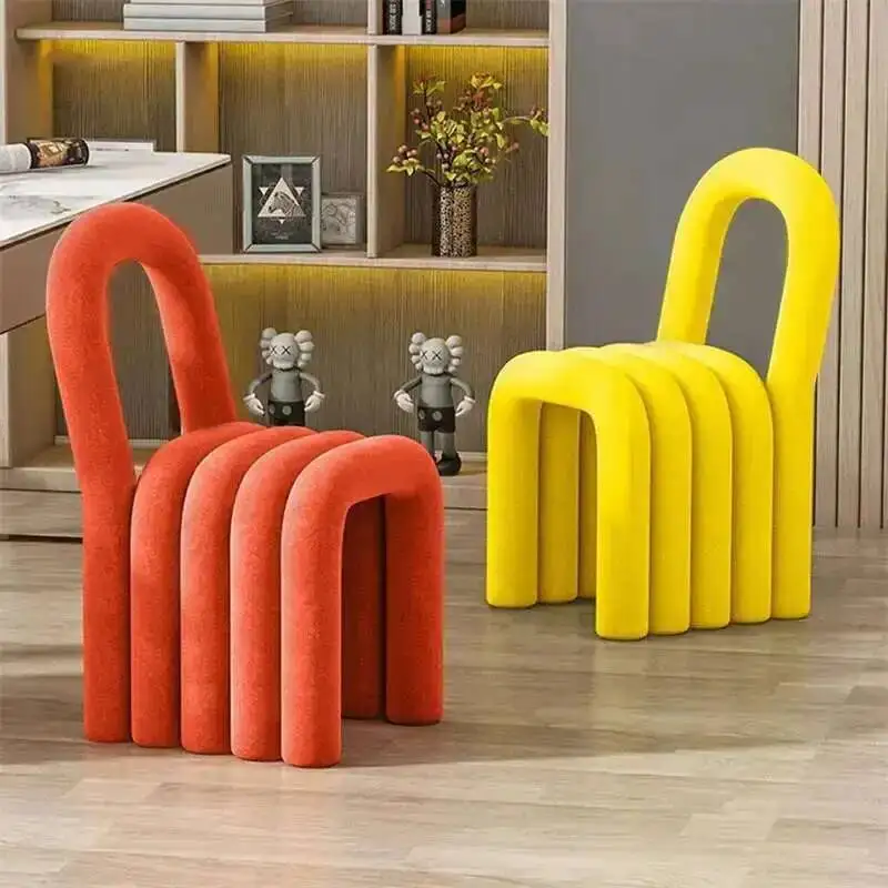 

Fashion Dinning Kitchen Chair Light Nordic for Luxury Back Chairs Minimalist Makeup Stool Modern Creative Bedroom Dresser Chair