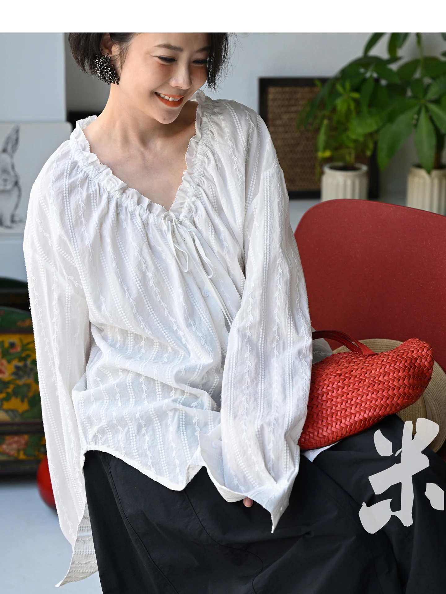 

Elegant Lady C26150 Pure Cotton Loose V-neck Embroidered Shirt Women's Spring Milan Declaration Breathable Comfortable Floral...