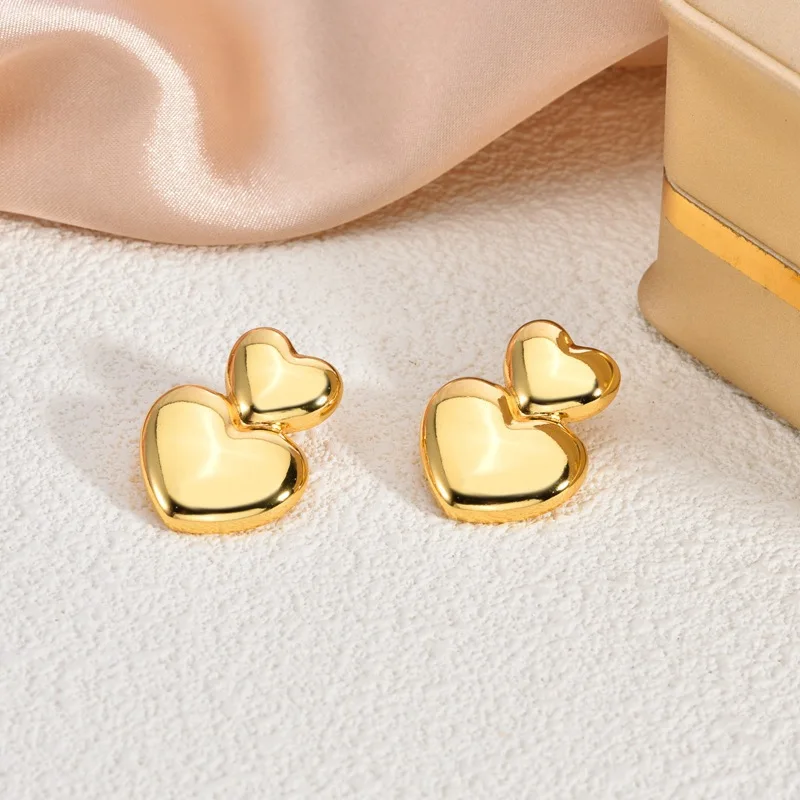 

Women's Asymmetric Stainless Steel Stud Earrings, Sexy Plain Design, All-Season Accessory, High-Quality Fashion Jewelry