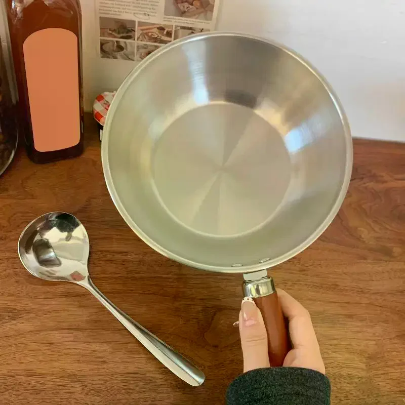 Stainless Steel Instant Noodle Pot Small Pot For One Person High-value Appearance Wood Handle Snack Pot Small Cooking Pot