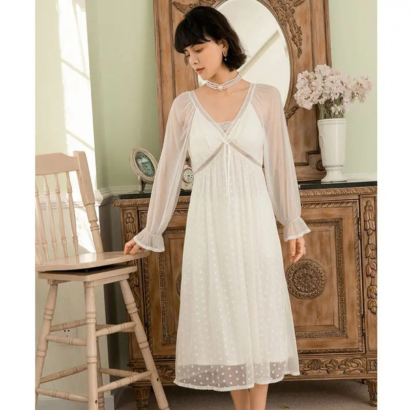 Palace Style Lace Pajamas for Women Sexy Long-sleeved Sexy Nightdress French Elegant Sleepwear Princess Style Dressing Gown Nigh