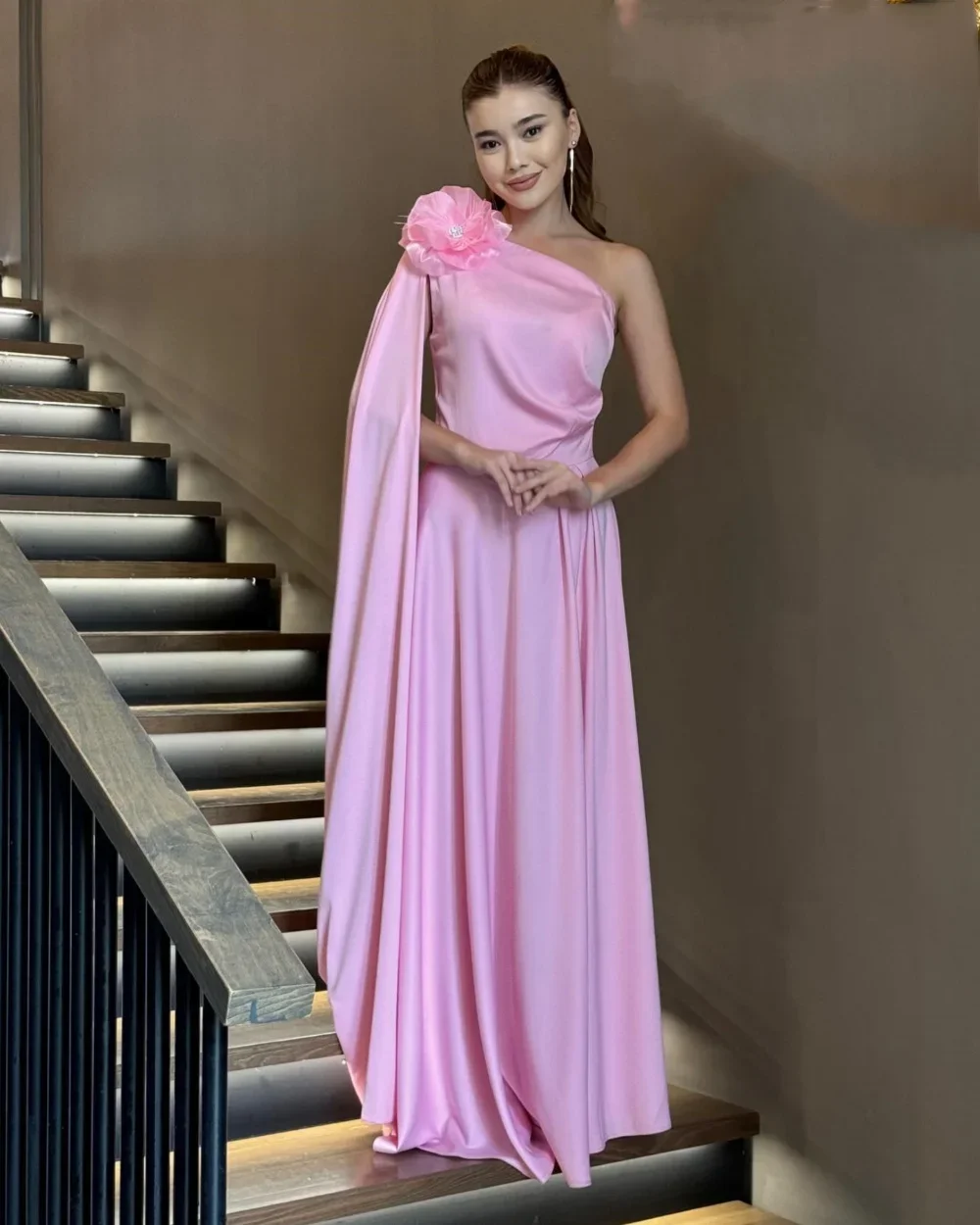 

Индивидуальные длинные платья в китайском стиле с цветочным узором, А-силуэт, на одно плечо, для выпускного вечера, классические, изысканные, современные, сексуальные, блестящие