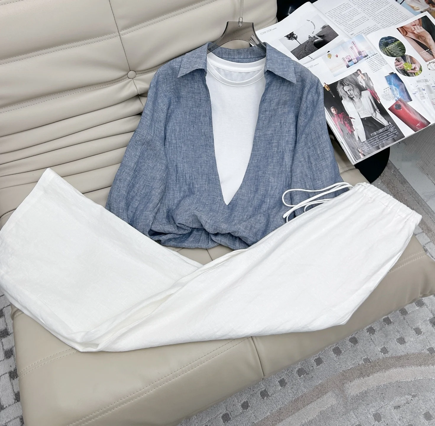 

2025 Women's Summer High Quality Line Top Casual Trousers Two-piece Set