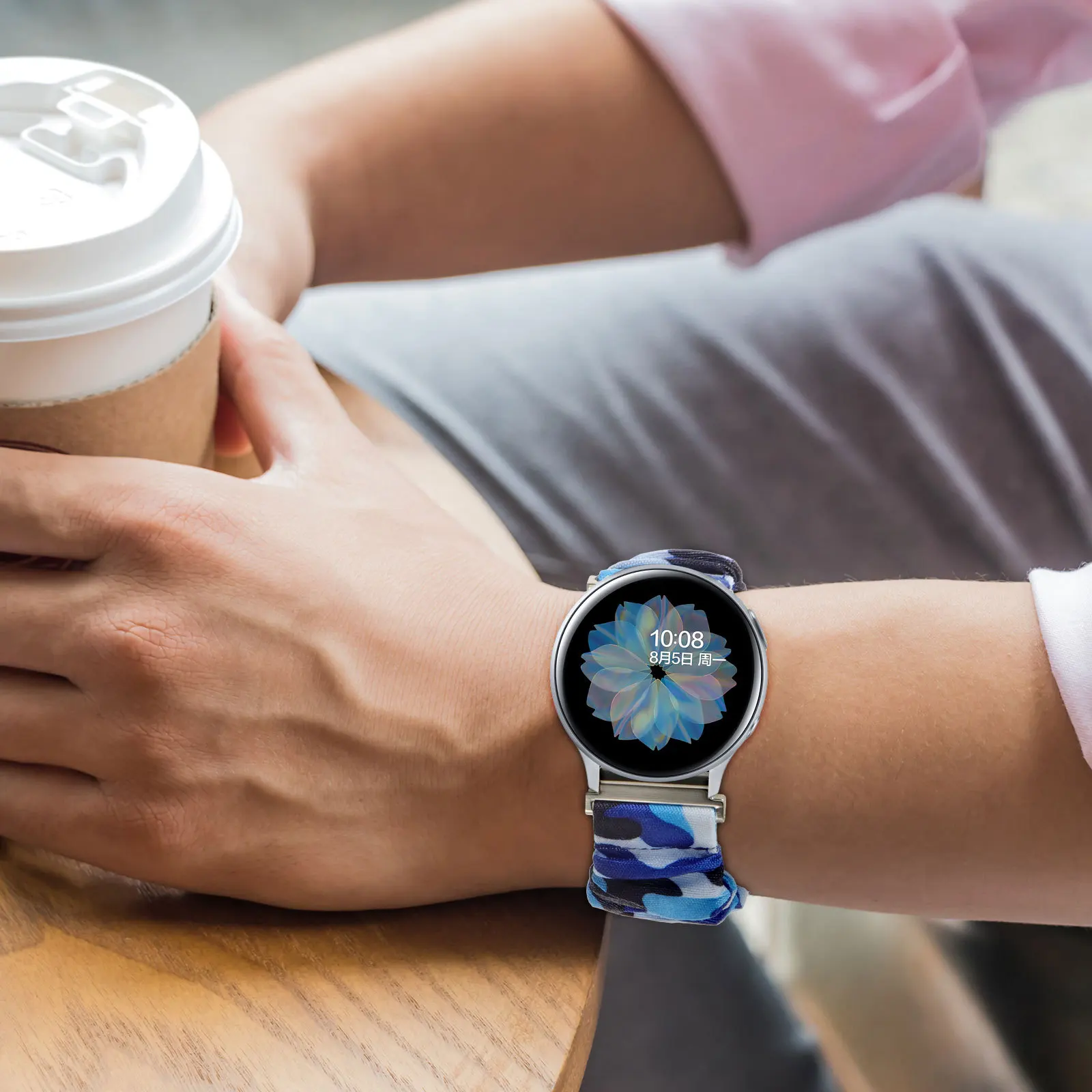 

1Pcs Leopard Print Watch Band Scrunchie Design Soft Comfortable Unisex Fashion Strap for Daily Wear Sports Chic Wristwatch Band