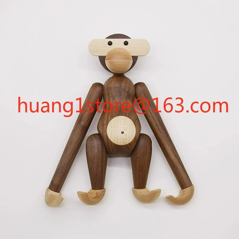 Log, black walnut, little monkey, panda, owl, little orangutan, doll, small animal.