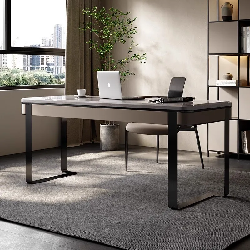 

Nordic Luxury Office Desks Modern Simple Top Grade Computer Office Desks Designers Creative Office Furniture مكاتب كمبيوتر FYOD