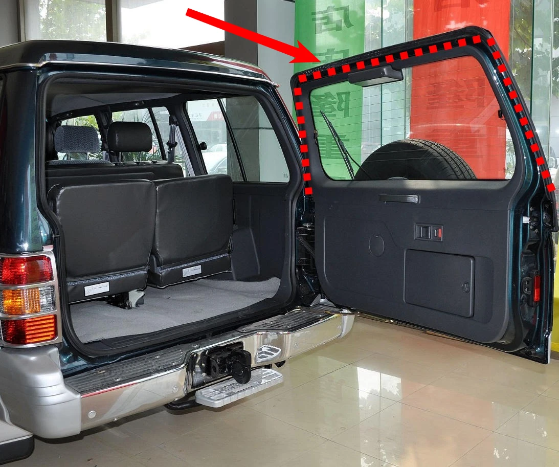 1 Piece 5 Door Outside Door Opening Rubber Seal for Pajero V20 V30 V40 MR120675 Weatherstrip with Clips for Montero 1989-1999