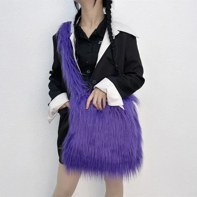 Sweet Girls Winter Faux Fur Crossbody Bag 2024 New Design Large Capacity Candy Color Long Plush Shoulder Bag Furry Female Bag