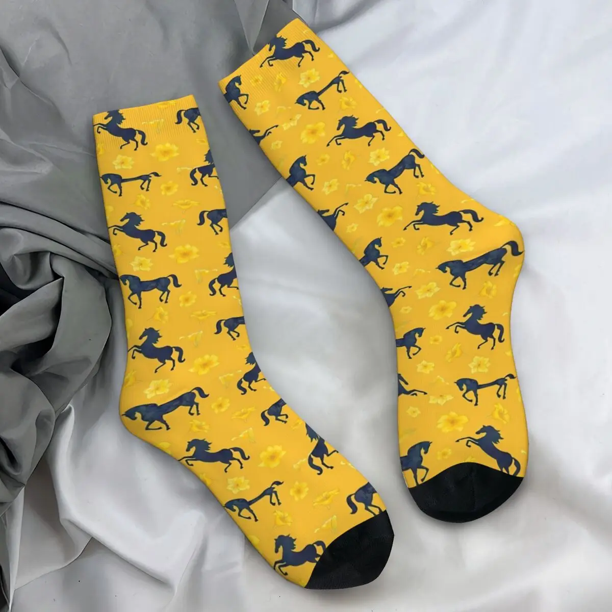 Horse Print Stockings Female Yellow Flower Socks Breathable Casual Socks Spring Outdoor Sports Anti Skid Graphic Socks Gift