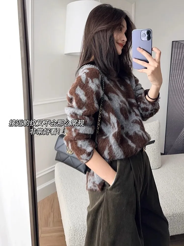 Customized Tiger Skin Roll Sweater Women'S Autumn And Winter Alpaca Wool Retro Jacquard Round Neck Knitted Top