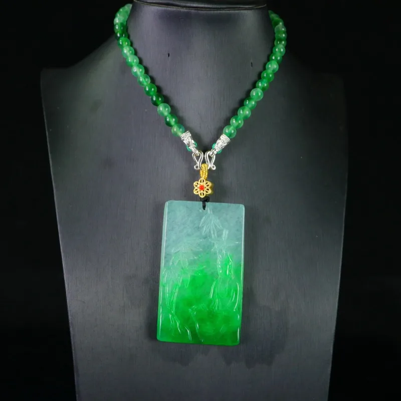 

Natural New Fashion Quartzite Jade Pendant Classic Pendant