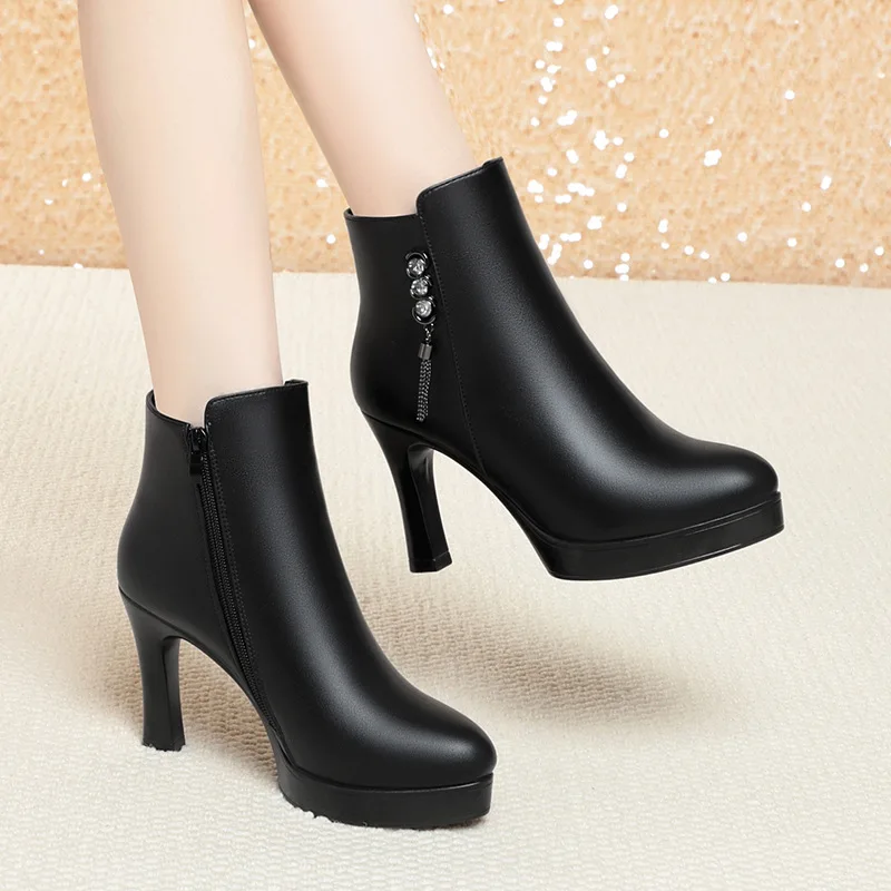 

6.5cm 8.5cm Comfortable Elegant Soft Leather Boots Women Shoes Winter 2025 High Heels Warm Fur Ankle Boots for Office Mom Daily
