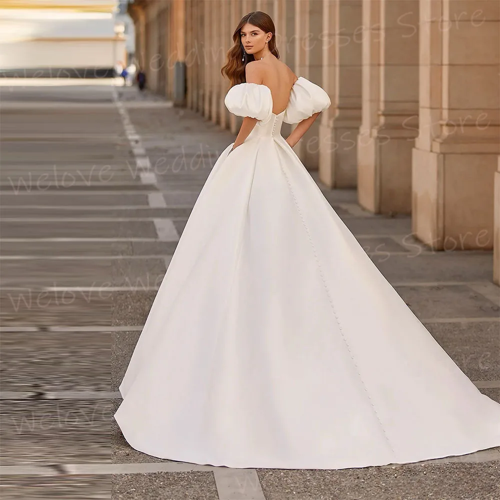 Simple A Line Women\'s Wedding Dresses Sweetheart Customized Bride Gowns Short Sleeve Backless Satin Princess Vestidos De Novia