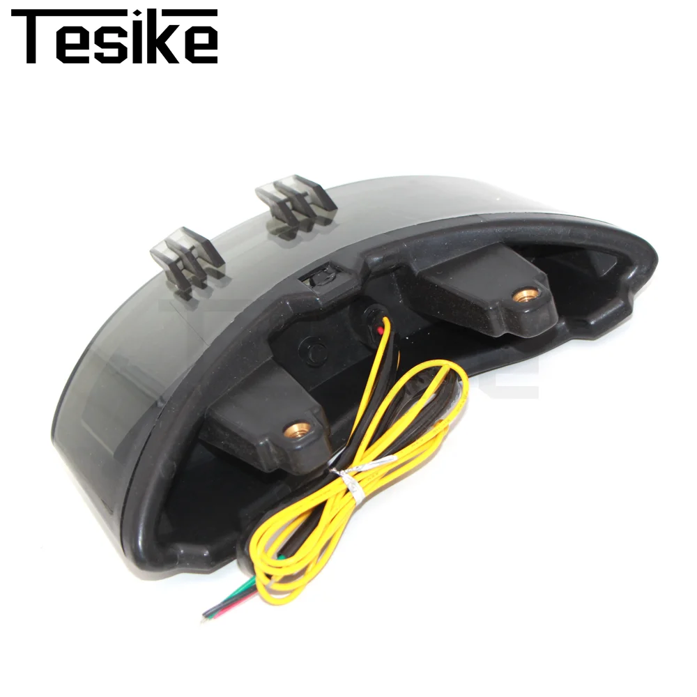 Integrated LED Tail Light with Turn Signal for Triumph Daytona 675 2005-2010 Smoked/Clear Lens Brake Running Light Combo