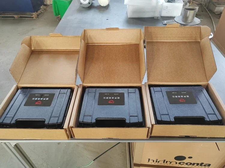 2025nuovo Tester per misuratore di spessore per pareti di tubi di tipo ad ultrasuoni per vari metalli Penetranti Calibro di spessore ad ultrasuoni che misura Ins