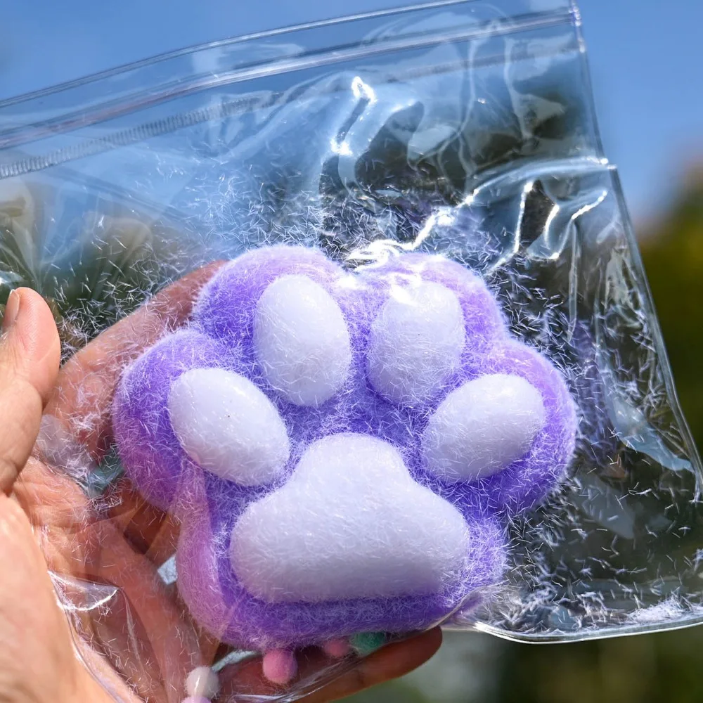 Huge Kawaii Cat Paw Sticky Mochi Squishy Toy Squeeze Soft Realistic Jelly Glitter Cat Claw Stress Relief Toys Unique Kids Gifts