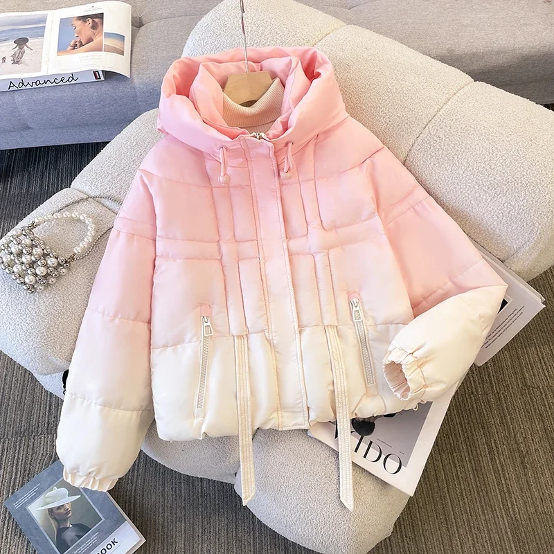 2025년 신상 그라데이션 컬러 스타일리시 여성 겨울 트렌드 자켓 두꺼운 보온성 독특한 디자인의 면 코트