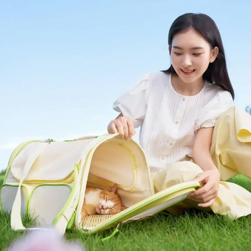 

Cat Bag Portable And Lightweight Hand-held Diagonal Large Capacity Anti-stress Pet Cat And Dog Travel Backpack