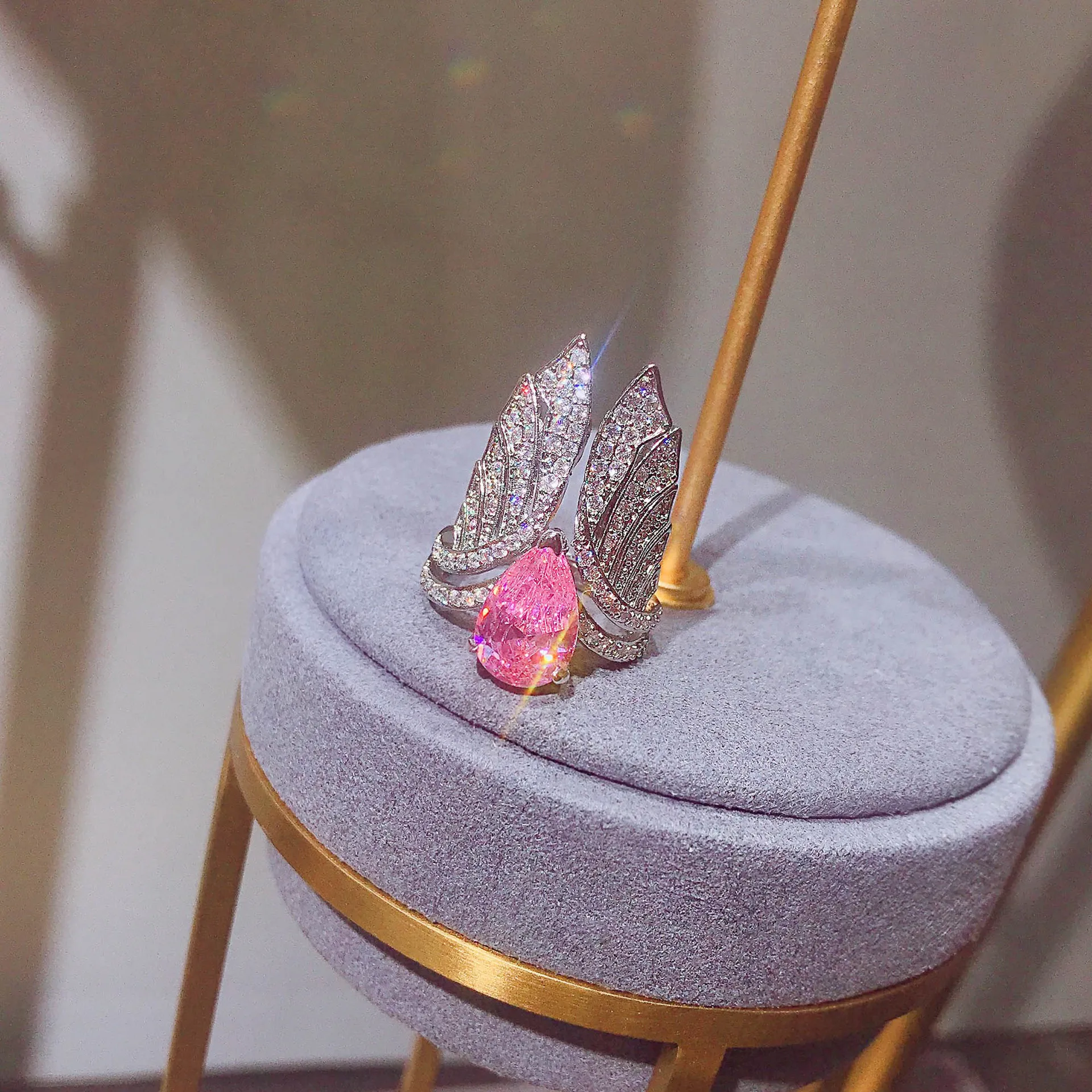 Brillian New Fashion Personality Wings Luxury AAA Zircon Rings for Women Wedding Jewelry Valentine's Day Anniversary Gifts R2054