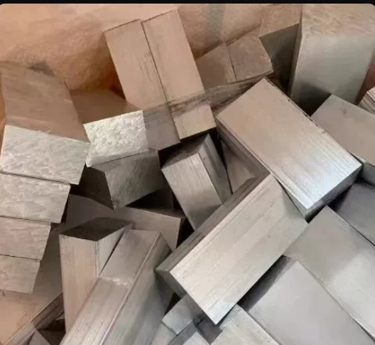 Customized Thickness 3/5/8/10mm 6061 Aluminum Flat Bar Flat Plate Sheet 100x100mm 100x200mm High Strength For Machinery Parts
