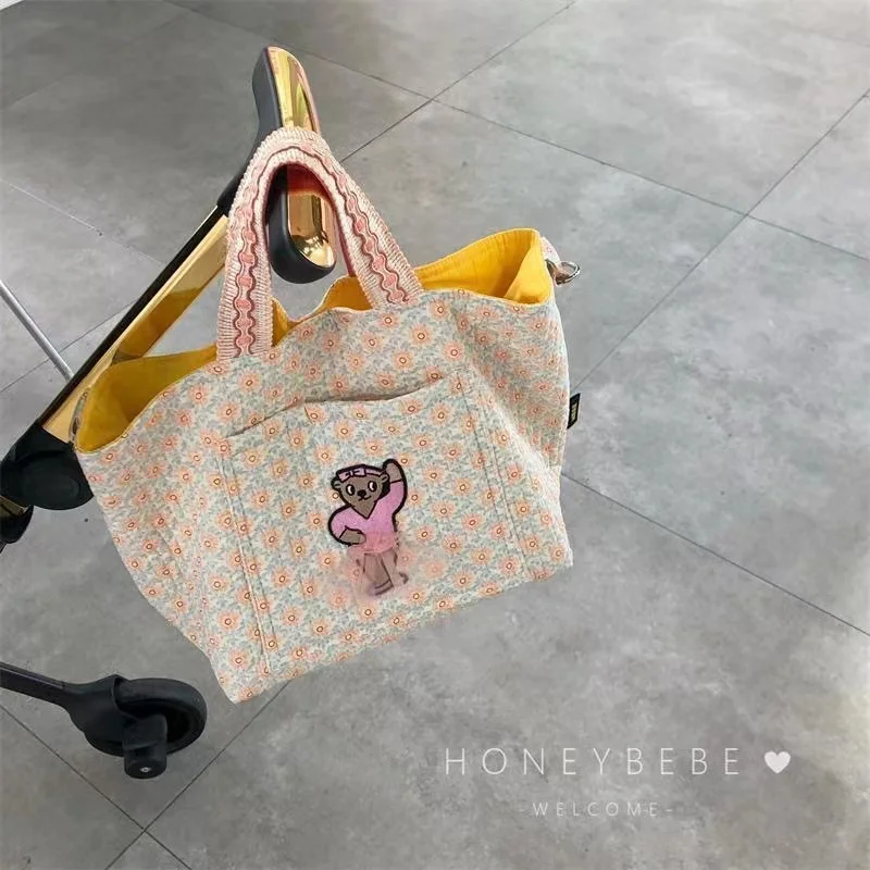 Borse per pannolini primaverili borsa di tela per mamma coreana borsa per il pranzo multifunzione borsa a tracolla di moda con borsa per accessori