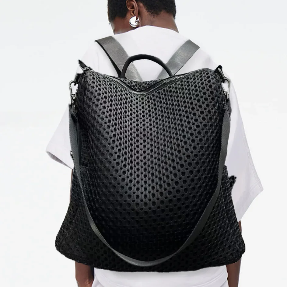 

Fashionable retro stitched backpack with large capacity casual mesh shoulder bag suitable for daily commuting