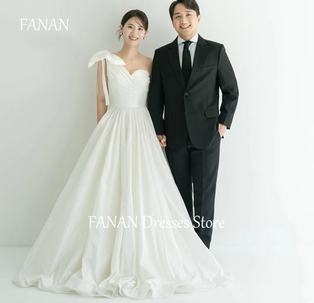 

FANAN Korea Elegant Ivory Sweetheart Ruched Wedding Dresses 웨딩드레스 Corset Back Taffeta Custom Made Bride Gowns Plus Size