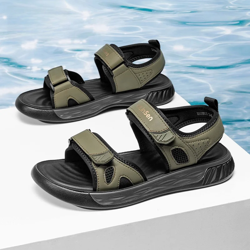 

Мужские уличные спортивные сандалии Лето 2025: Новинка, пляжные, нескользящие, повседневные, для папы, на плоской подошве, с полиуретановой стелькой, на клеевой основе