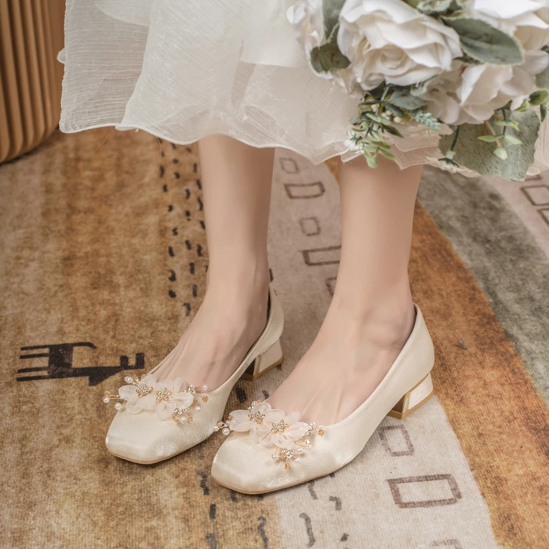 

2026 New Sexy Wedding Shoes Women's High Heels Square Head Pearl Decorated Nude Mouth Single Shoes Fashionable