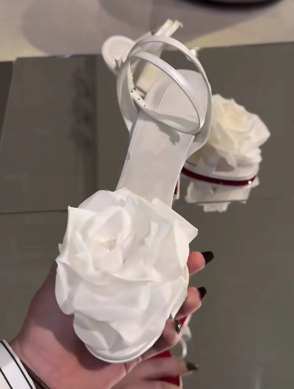 White Round Toe Flower Summer Women Party Sandals Stiletto High Heels Buckle Strap Design Large Size Wedding Shoes